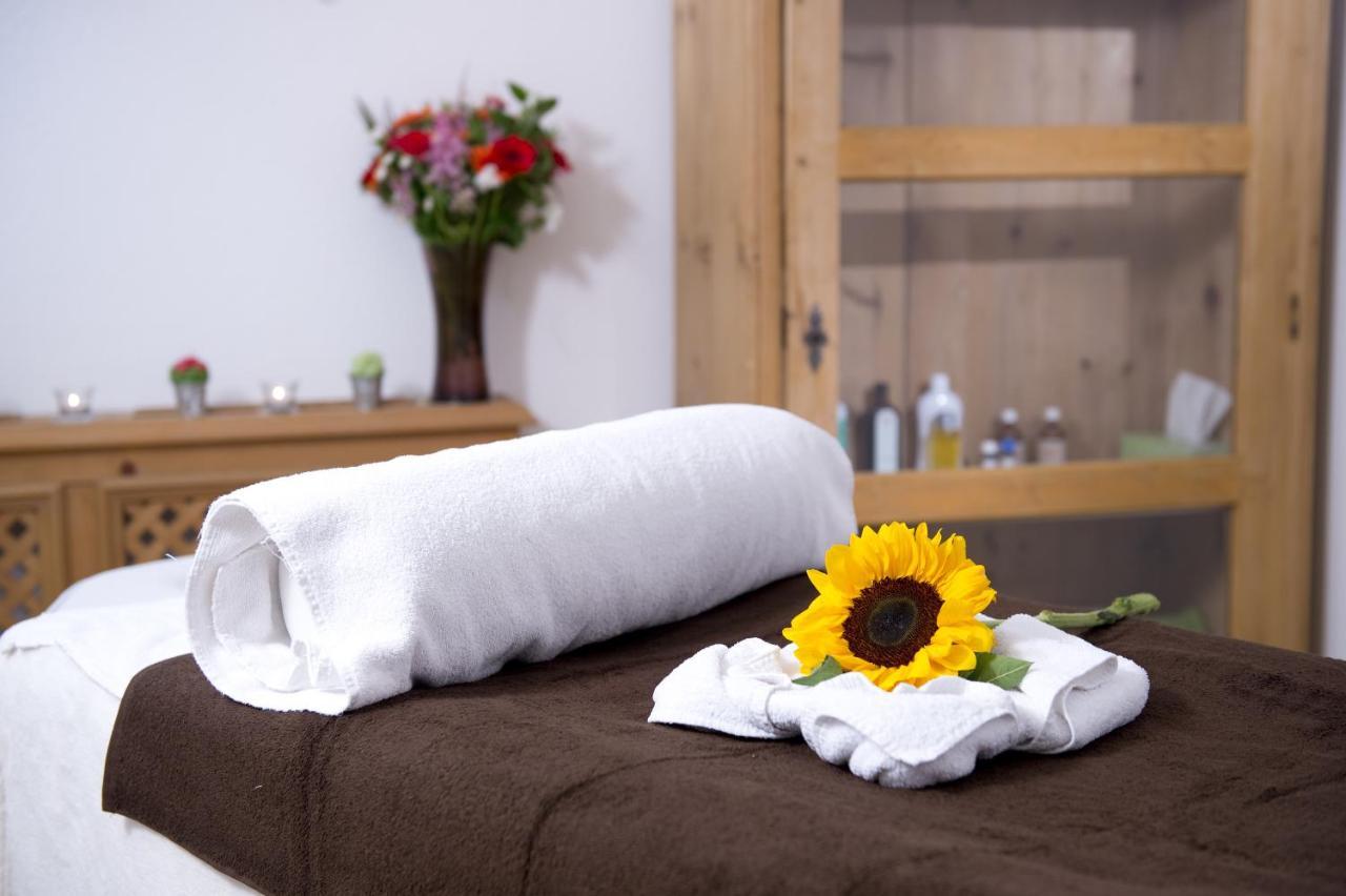 Hotel Wiesenegg 아우라흐 바이 키츠뷔엘 외부 사진